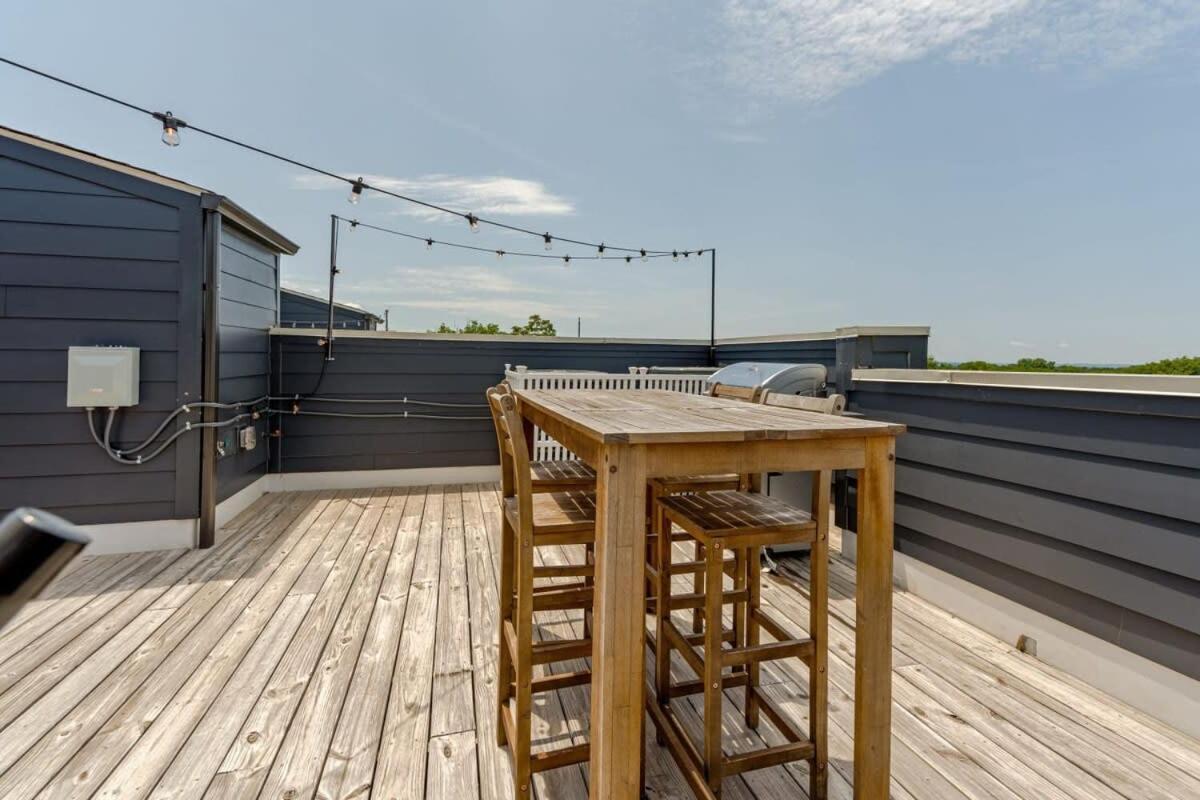 Carrie Underwood'S East Side Rooftop Game Room Nashville Ngoại thất bức ảnh